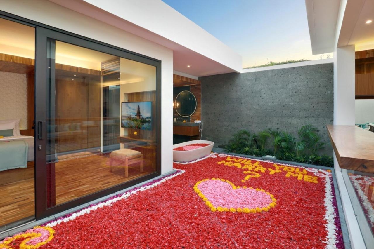 Ayona Villa Seminyak By Ini Vie Hospitality Εξωτερικό φωτογραφία