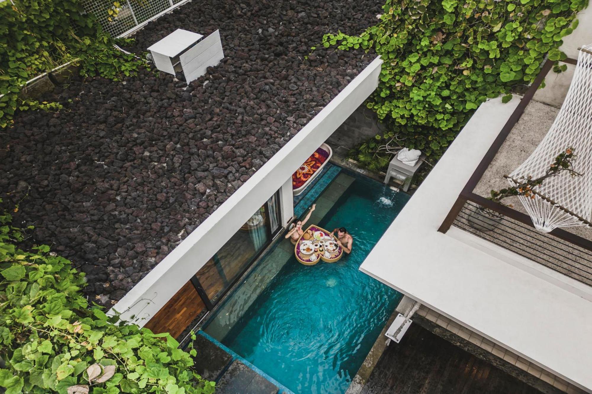 Ayona Villa Seminyak By Ini Vie Hospitality Εξωτερικό φωτογραφία
